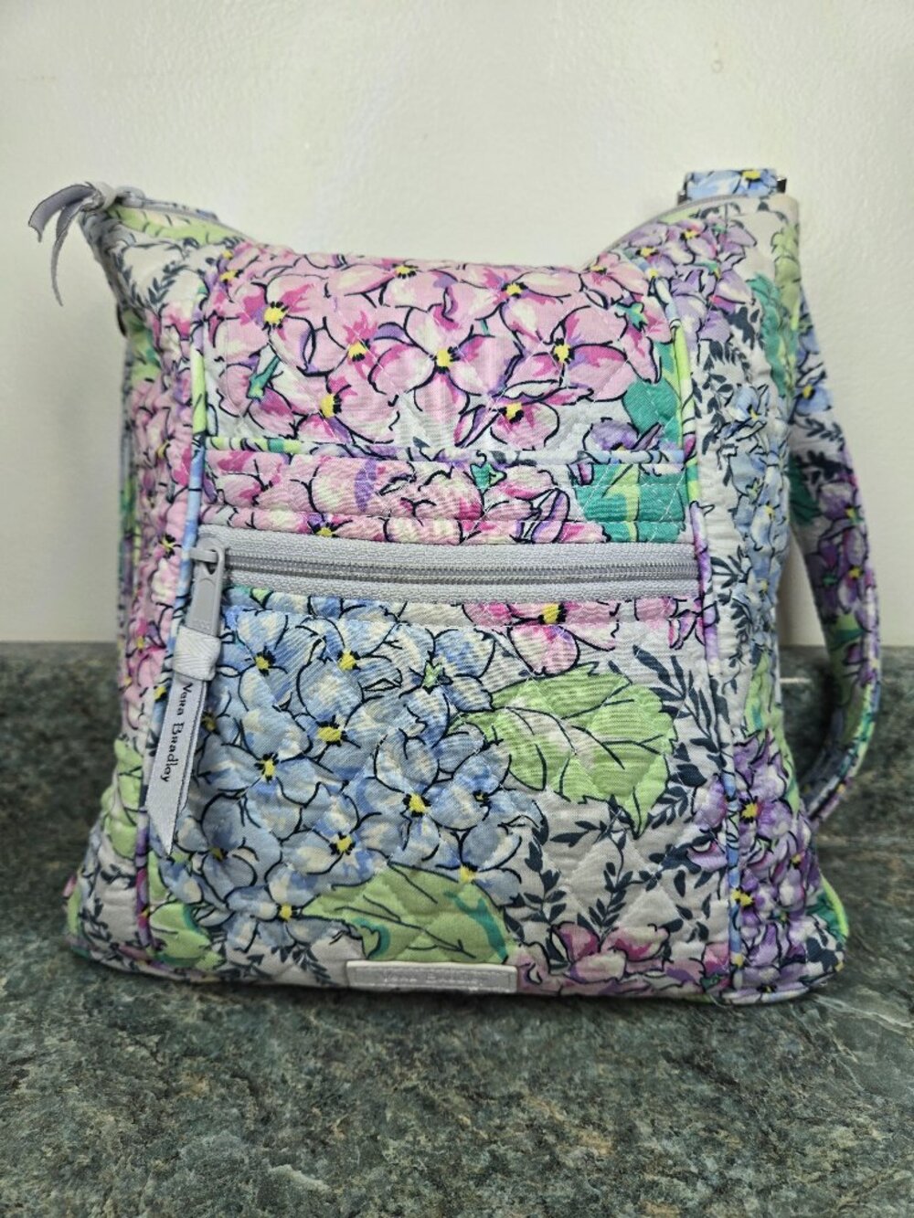 Vera Bradley Happy Hydrangeas Quilted Crossbody Bag Pink Purple Blue Floral